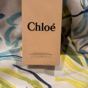 Chloe 6.7 oz body lotion
